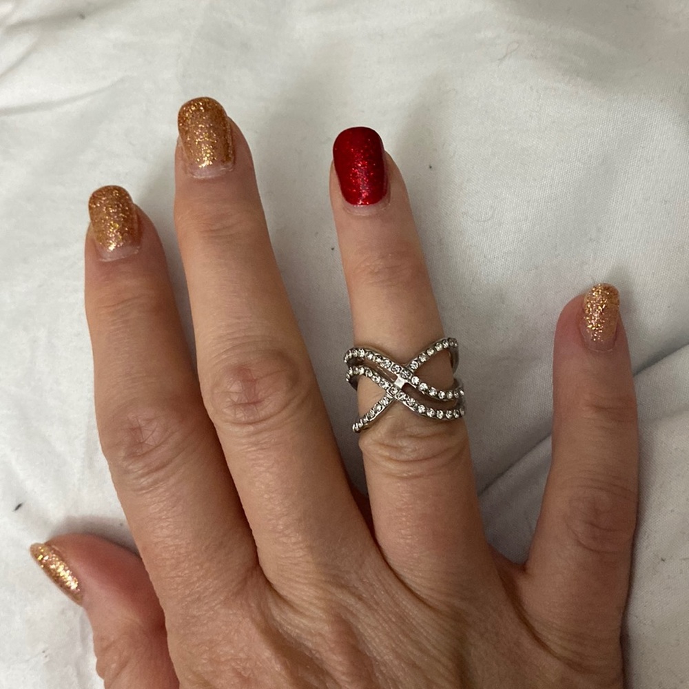 072)Silver filled with cubic zirconia Ring